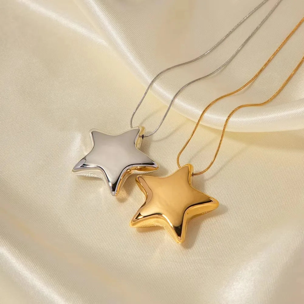 Unique Star Shaped Gold Pendant