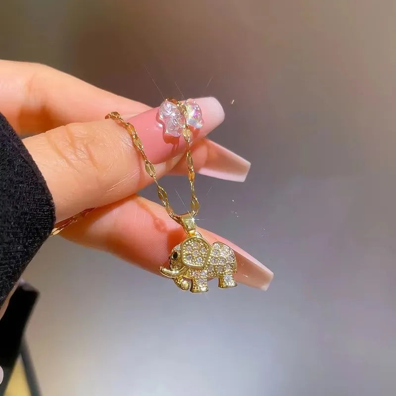 Retro Exquisite Elephant Stainless Steel Necklace