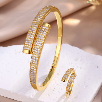 Luxurious Sexy Diamond Square Zircon Bracelet Ring