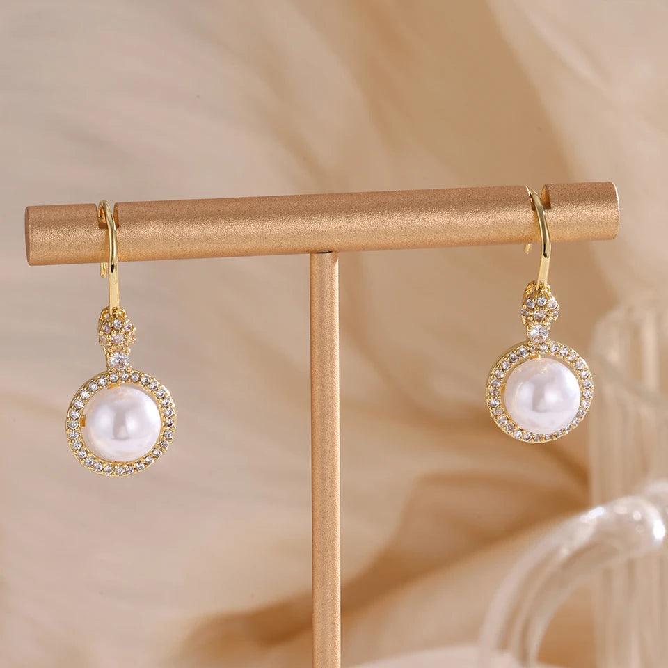 Luxurious Exquisite Cube Oxidized Pearl Decorative Earrings