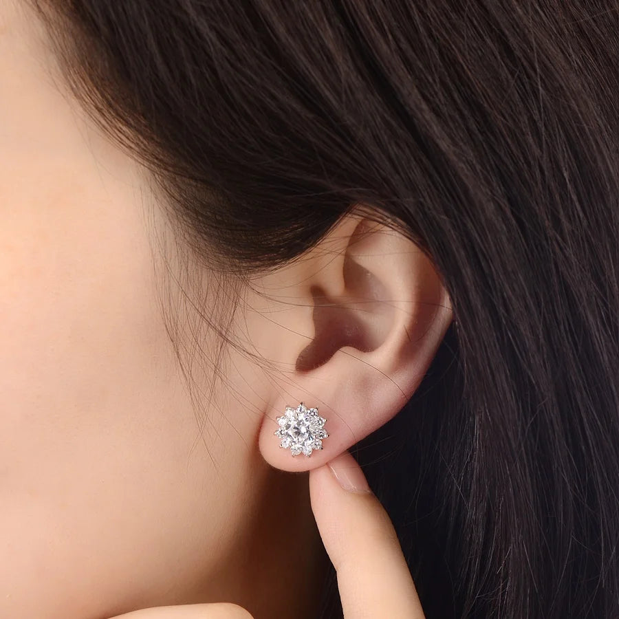 Sun Flower Style White Gold 18K Stud Earrings