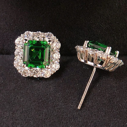 Solid White Gold 18K Stud Earrings