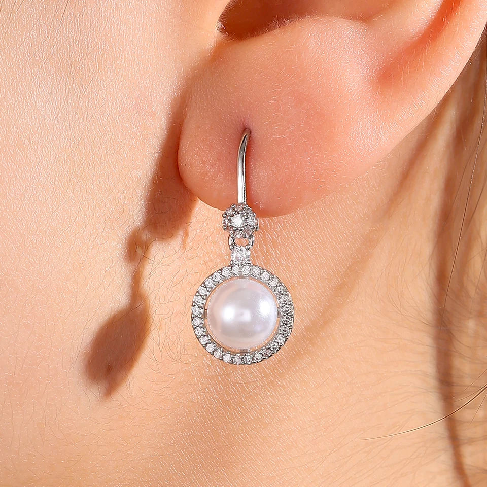 Luxurious Exquisite Cube Oxidized Pearl Decorative Earrings