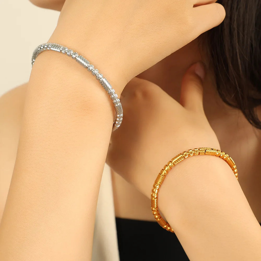 Stainless Steel Twist Spiked Open Bracelet