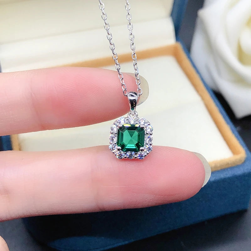 Solid 18K White Gold  Cut Diamond Engagement Pendant